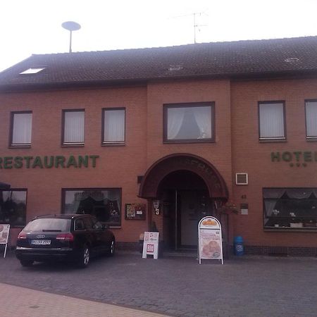 Landhotel Hamburger Hof Nettlingen ภายนอก รูปภาพ