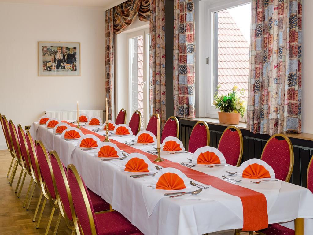 Landhotel Hamburger Hof Nettlingen ภายนอก รูปภาพ
