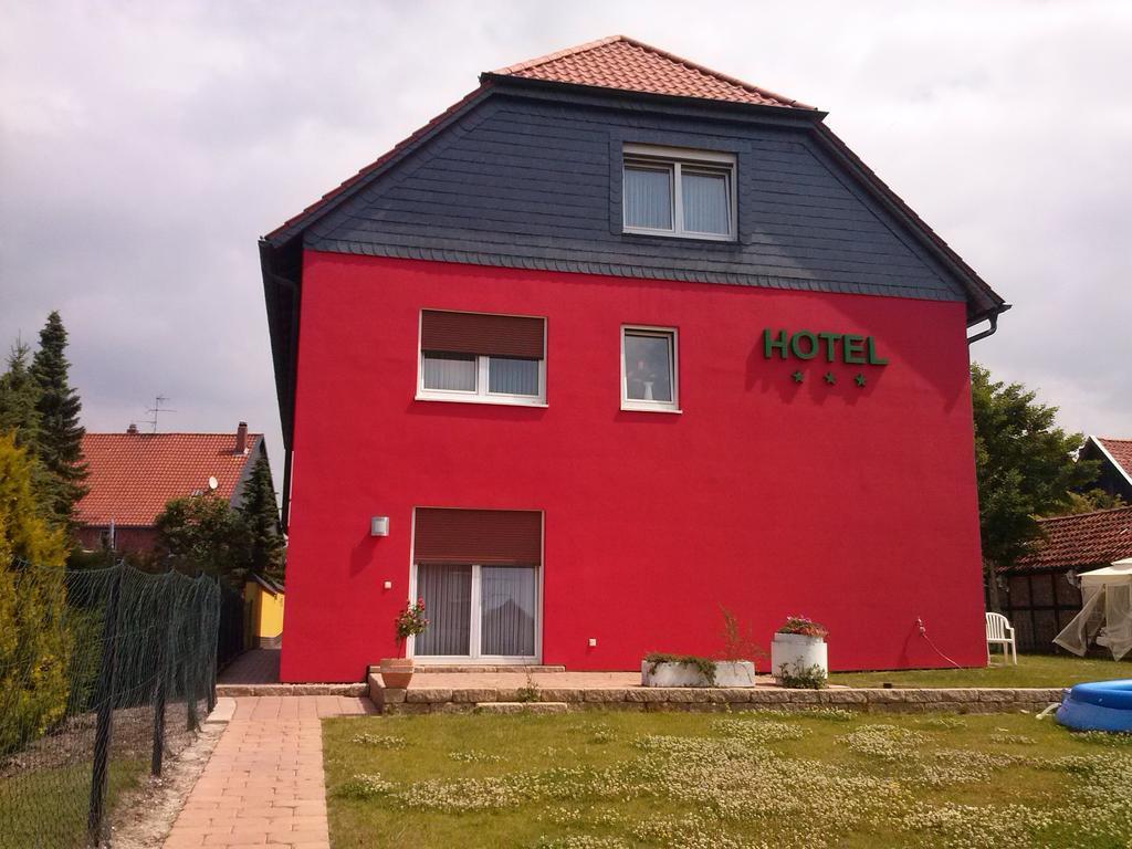 Landhotel Hamburger Hof Nettlingen ภายนอก รูปภาพ