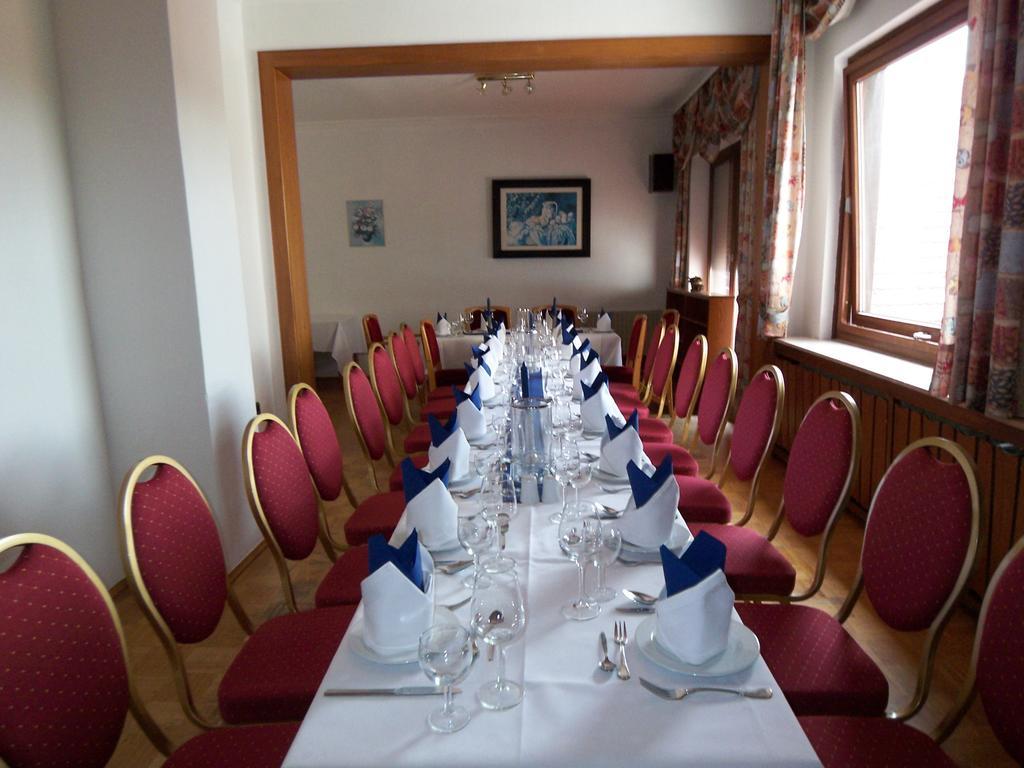 Landhotel Hamburger Hof Nettlingen ภายนอก รูปภาพ
