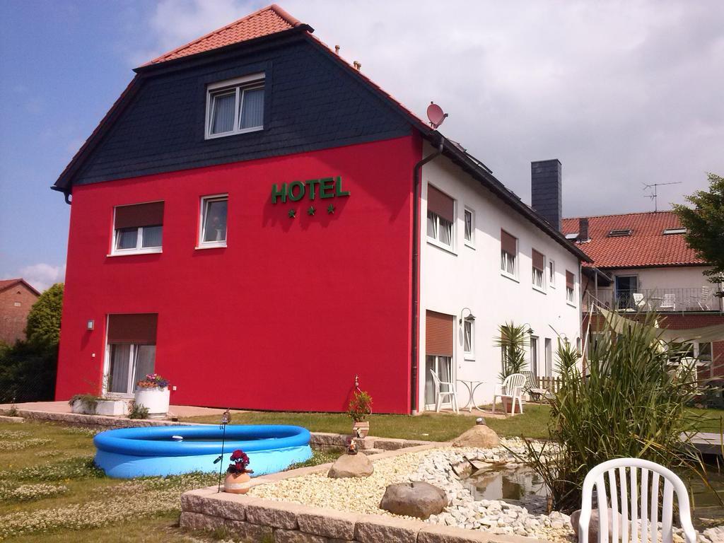 Landhotel Hamburger Hof Nettlingen ภายนอก รูปภาพ